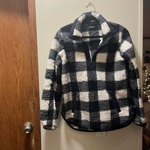 Abercrombie&Fitch Sherpa pullover sweater size medium casual plaid